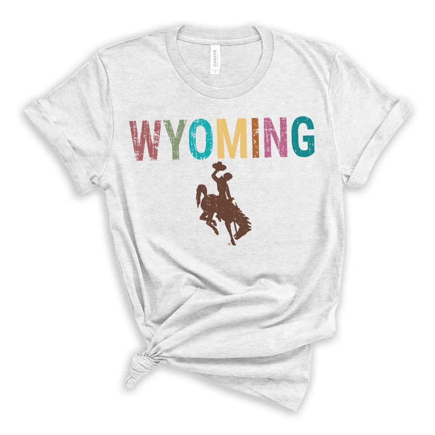Distressed Wyoming T-Shirt – Vintage-Inspired Rustic Style