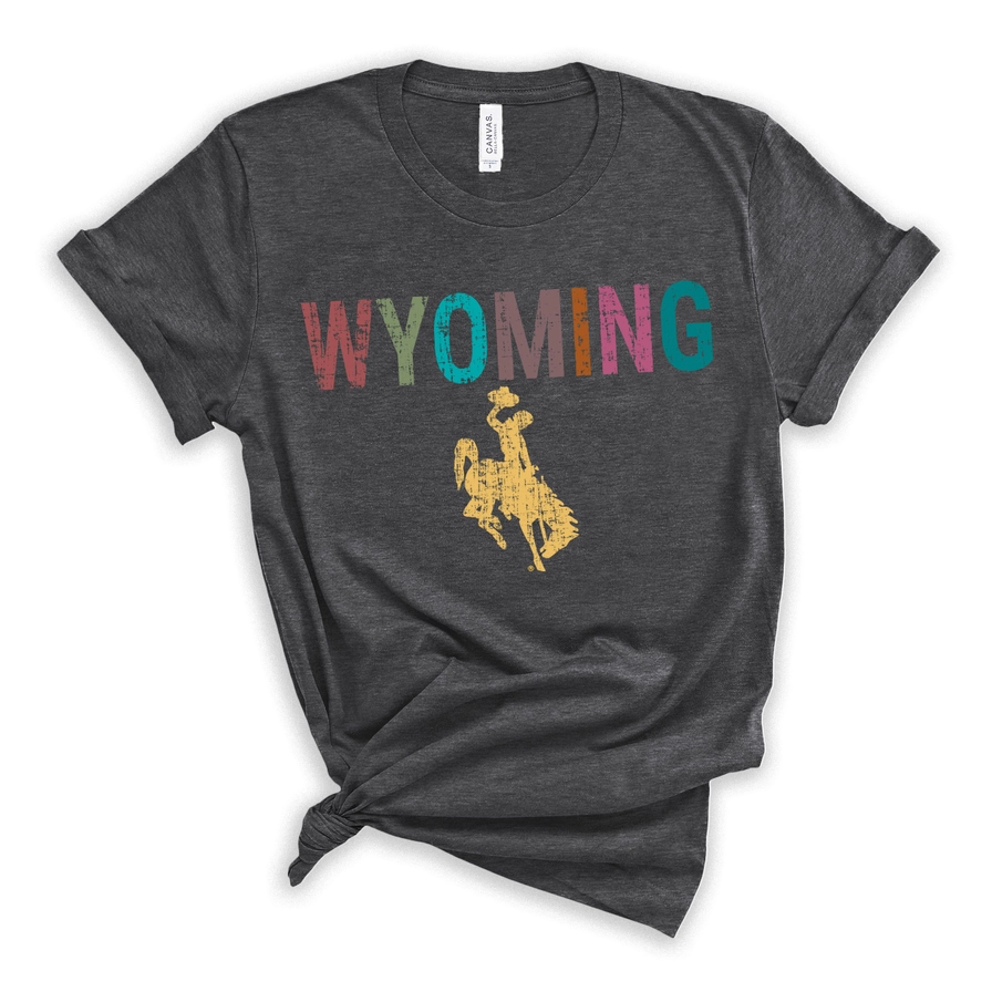 Distressed Wyoming T-Shirt – Vintage-Inspired Rustic Style